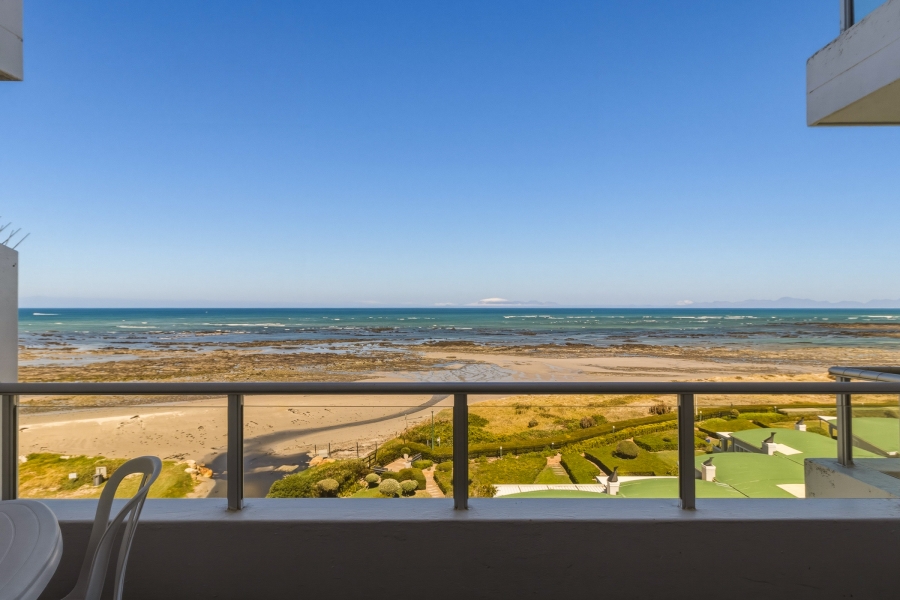 1 Bedroom Property for Sale in Greenways Golf Estate Western Cape